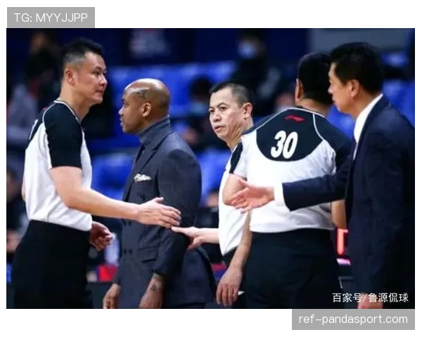 篮球无球犯规具体指什么行为？如何判断与吹罚？