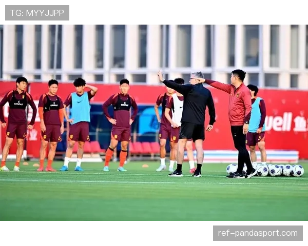 韩国队近期防线存隐患，世预赛关键战暴露应对高空球短板